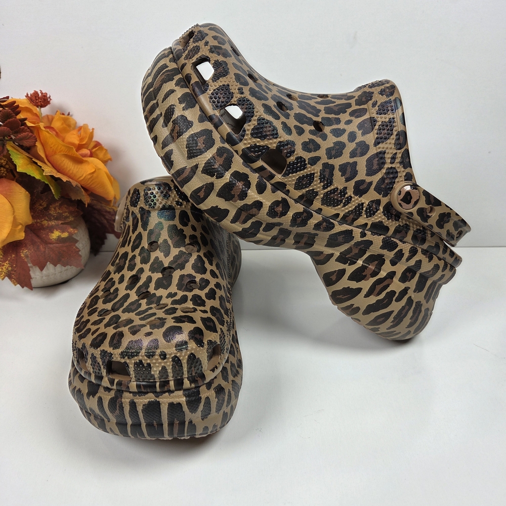 Leopard Print Clogs